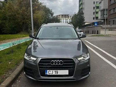 Gri Second-hand 2017 Audi Q3 SUV | 13.490 EUR (Super Preț)