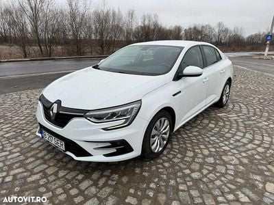 Second-hand Renault Mégane IV Zen 140 CP (102 kW) 2021 Culoarealb Berlinǎ