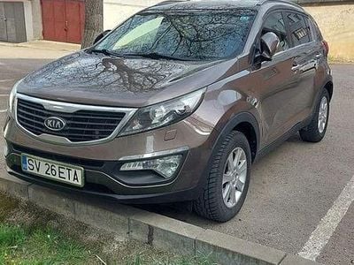 Culoaremaro Utilizat 2011 Kia Sportage Attract SUV | 7.900 EUR (Puțin scump)