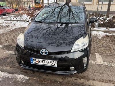 Second-hand Toyota Prius Luna 99 CP (72 kW) 2013 Culoarenegru Hatchback