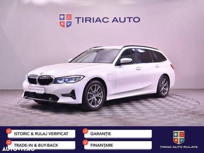 Culoarealb Utilizat 2020 BMW 330e Break | 25.900 EUR