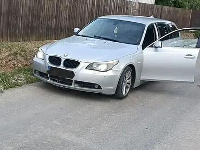 BMW 525