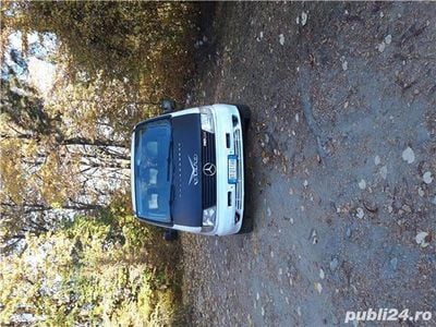 Second-hand Mercedes Vito 130 CP (95 kW) 2002 Van