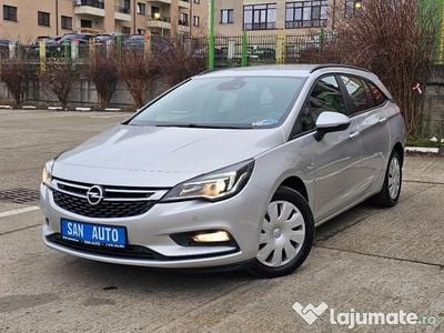 Gri Utilizat 2019 Opel Astra Break | 8.990 EUR (Puțin scump)