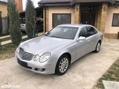 Mercedes E220