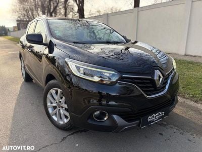 Culoarenegru Second-hand 2016 Renault Kadjar Intens SUV | 10.490 EUR (Preț OK)