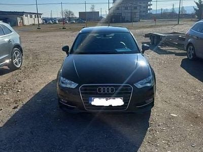 Culoarenegru Utilizat 2015 Audi A3 Hatchback | 9.800 EUR (Super Preț)