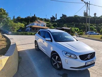 Alb Utilizat 2016 Volvo XC60 SUV | 13.400 EUR (Preț OK)