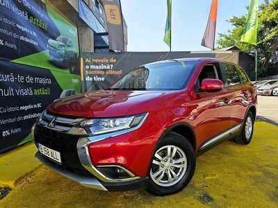 Second-hand Mitsubishi Outlander Intense 150 CP (110 kW) 2017 Culoarerosu SUV