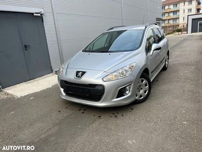 second-hand Peugeot 308 SW 100 VTi Tendance