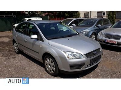 second-hand Ford Focus 1.6 tdci, posibilitate rate/leasing