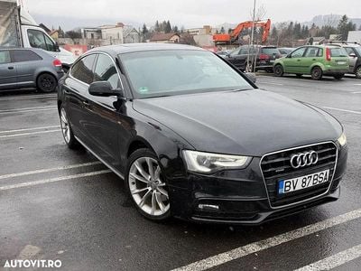 Second-hand Audi A5 S-Line 177 CP (130 kW) 2014 Culoarenegru Berlinǎ