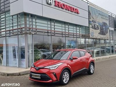Second-hand Toyota C-HR 122 CP (89 kW) 2021 Culoarerosu SUV