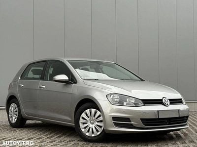Culoareargint Utilizat 2013 VW Golf VII Trendline Hatchback | 9.400 EUR (Scump)