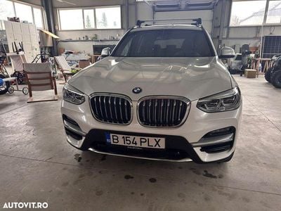 Culoarealb Utilizat 2020 BMW X3 Comfort Edition SUV | 32.900 EUR (Preț OK)