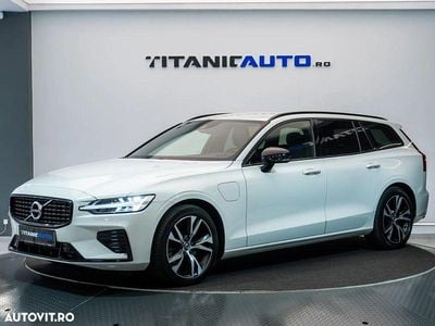 Culoarealb Utilizat 2021 Volvo V60 R-Design Break | 26.990 EUR