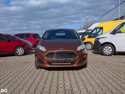 Second-hand Ford Fiesta Trend 80 CP (58 kW) 2013 Culoaremaro Hatchback