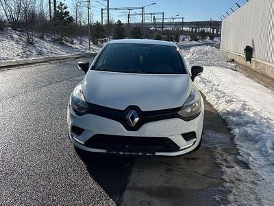Second-hand Renault Clio IV Life 75 CP (55 kW) 2019 Culoarealb