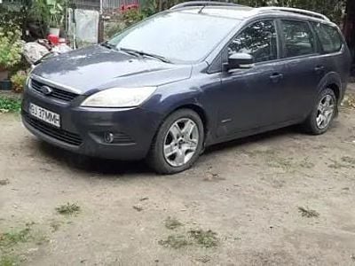Utilizat 2011 Ford Focus Hatchback | 2.350 EUR (Super Preț)