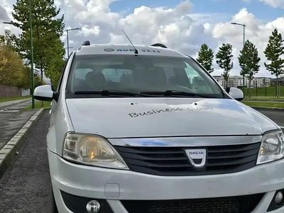 Second-hand Dacia Logan MCV Lauréate 75 CP (55 kW) 2012