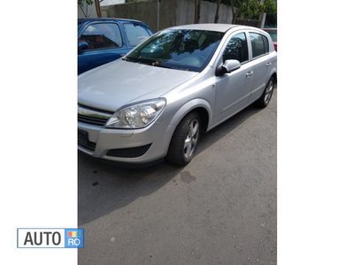Utilizat 2008 Opel Astra Hatchback | 4.000 EUR
