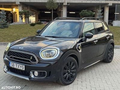 Second-hand Mini Countryman 224 CP (164 kW) 2018 Culoarenegru SUV