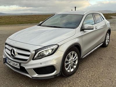 Second-hand Mercedes GLA220 170 CP (125 kW) 2015 Culoareargint SUV
