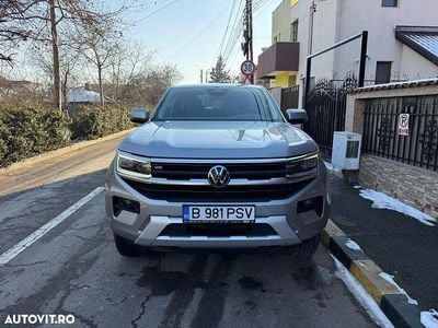 Second-hand VW Amarok Style 241 CP (177 kW) 2025 Culoareargint Pickup