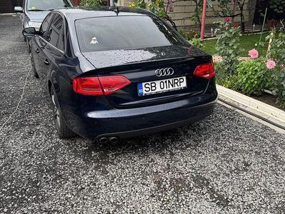Second-hand Audi A4 S-Line 170 CP (125 kW) 2009 Culoarealbastru Berlinǎ