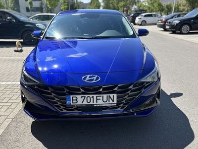 second-hand Hyundai Elantra 1.6 l 123 CP CVT Highway