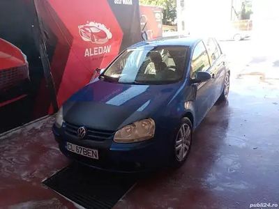 VW Golf V