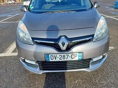 Second-hand Renault Scénic III 130 CP (95 kW) 2015 SUV