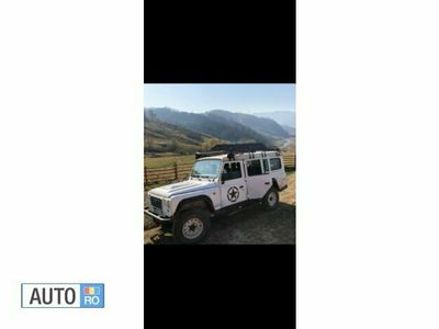 Second-hand Land Rover Defender 120 CP (88 kW) 2006 Alb SUV