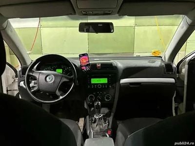 Utilizat 2008 Skoda Octavia | 2.900 EUR (Puțin scump)