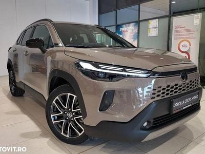 Culoaremaro Nouă 2025 Toyota Corolla Cross SUV | 37.900 EUR