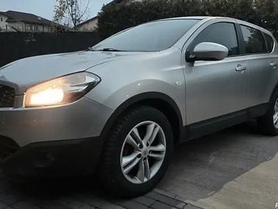 Second-hand Nissan Qashqai 150 CP (110 kW) 2012 Gri SUV