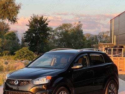 Negru Utilizat 2014 Ssangyong (KGM) Korando SUV | 5.990 EUR