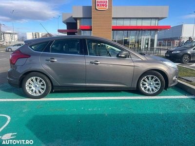 Culoaregri Second-hand 2013 Ford Focus Titanium Hatchback | 5.899 EUR (Preț OK)