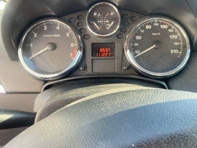 Utilizat 2008 Peugeot 207 Coupe | 2.500 EUR