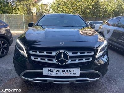 Mercedes GLA220