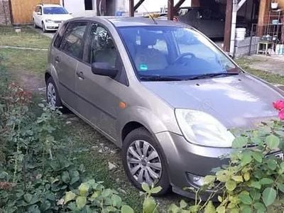 Utilizat 2003 Ford Fiesta Hatchback | 1.390 EUR