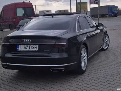 Audi A8L