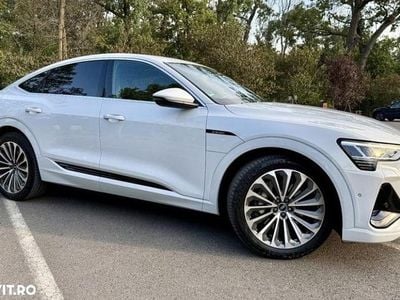 Culoarealb Second-hand 2021 Audi e-tron S-Line SUV | 32.500 EUR