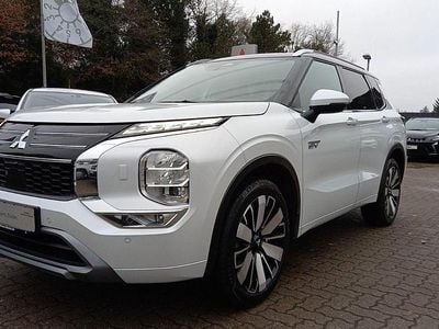 Second-hand Mitsubishi Outlander P-HEV Top 306 CP (225 kW) 2025