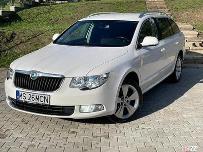Alb Second-hand 2012 Skoda Superb Break | 7.400 EUR (Puțin scump)
