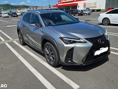 Second-hand Lexus UX 250h Sport Line 177 CP (130 kW) 2020 Culoaregri SUV