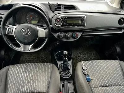 Second-hand Toyota Yaris 90 CP (66 kW) 2012 Hatchback