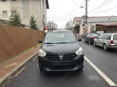 Dacia Lodgy