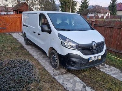 Culoarealb Second-hand 2015 Renault Trafic Monovolum | 6.500 EUR (Super Preț)