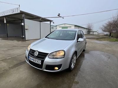 VW Golf V